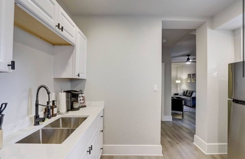East Town Apartment | The Jefferson House Residence