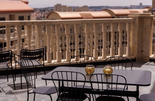 Kiryat HaLeom Apartment | The Jerusalem Queen
