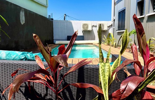 Bois d'Olives House | The jewel box of two horizons