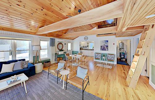 Tenants Harbor House | The Jewel of Saint George