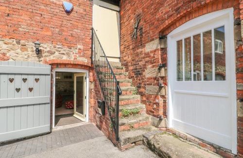 Ticknall House | The Joiners Shop