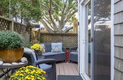 Provincetown Hotel | The Joyce Ellen