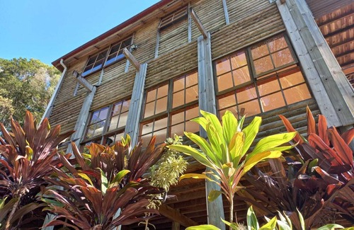Doonan Villa | The Junglehouse Noosa Luxury Accommodation-spectacular views,15 mins to Hastings