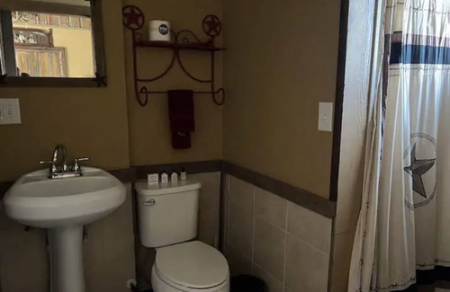 Christoval Hotel | The Juniper Room - The Ranch House Motel