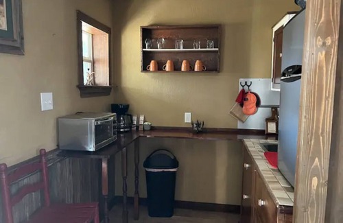 Christoval Hotel | The Juniper Room - The Ranch House Motel