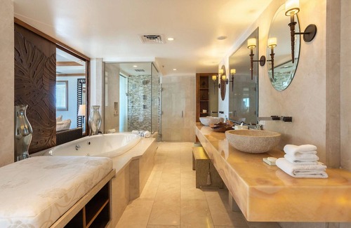 Waialae Iki Resort | The Kahala Hotel & Resort