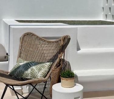 Kamari Apartment | The Kalymnos Cliff Apartments