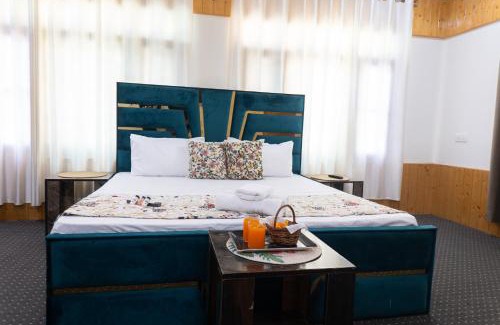 Srinagar Villa | The Kashmir Haven