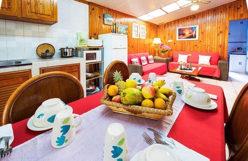 Le Tampon House | The Kaz in Melina. "Between sea and mountain a window on the volcano"