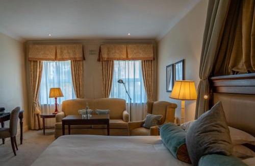 Newbridge Hotel | The Keadeen Hotel
