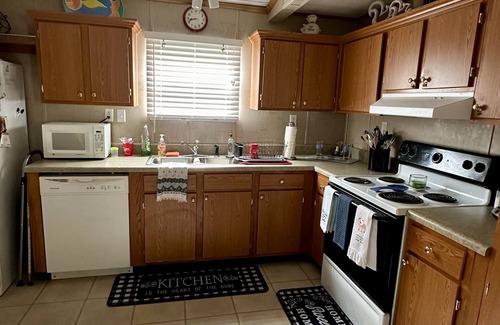 Perry House | The Keaton Condo