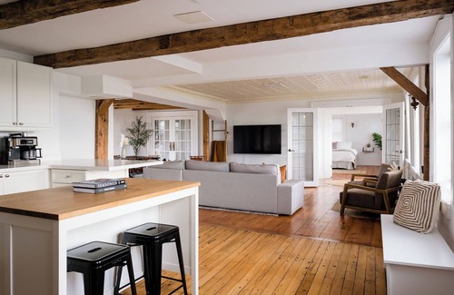 Picton House | The Kelly | 4 Bedrooms | Hot Tub