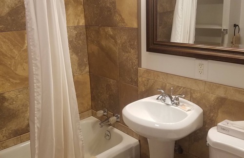 Terry Hotel | The Kempton Hotel
