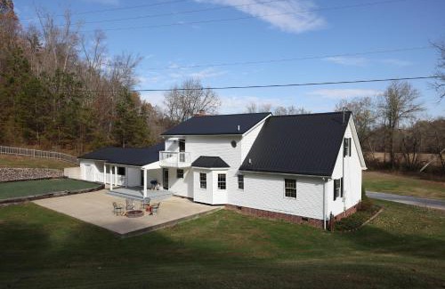 Hitchins House | The Kennedy House
