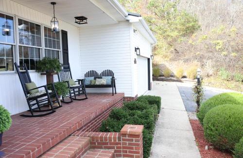 Hitchins House | The Kennedy House