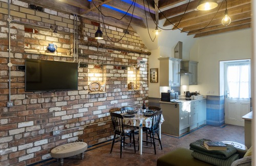 Dunbar Cottage | The Kennels Cottage Eco Indigo Luxury Dog Friendly