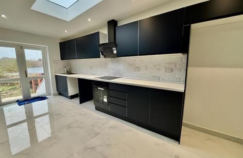 Strood Villa | The Kent Lux Haven