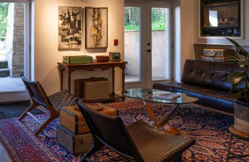 Queenston Hotel | The Kent Motel