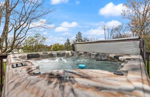 Frankfort House | The Kentucky Bluegrass Retreat