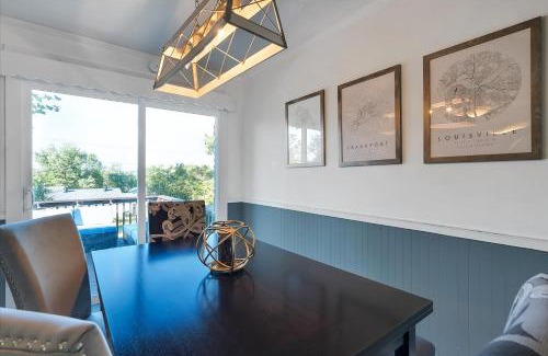 Frankfort House | The Kentucky Bluegrass Retreat