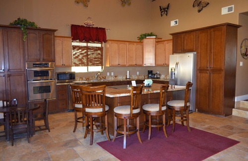 Moovalya Keys House | The KeyLargo House @ Lake Moovalya Keys;Large home 6beds 5ba+2lofts & 65 ft Dock