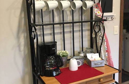 Kidron House | The Kidron Quilter's Home, relax in Amish country with the locals