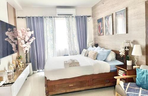 Iloilo Apartment | The King Bed In SMDC, SM City Diversion Rd Iloilo City