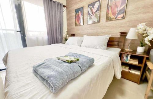 Iloilo Apartment | The King Bed In SMDC, SM City Diversion Rd Iloilo City