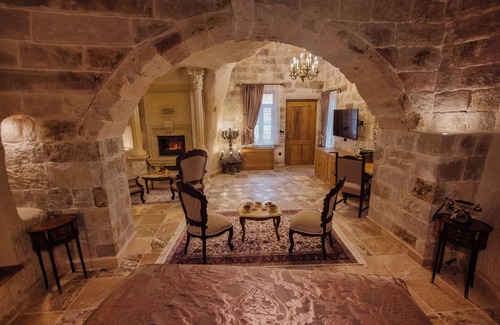 Uchisar Hotel | The Kingdom Of Cappadocia Luxury Cave Hotel