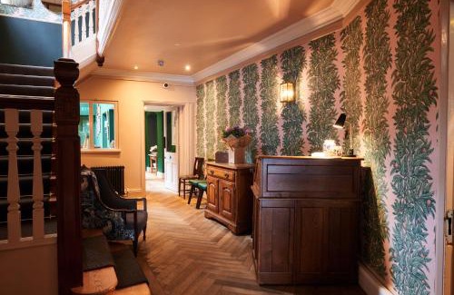 Woodstock Hotel | The Kings Arms