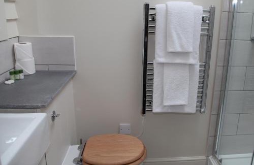 Malmesbury Hotel | The Kings Arms Hotel