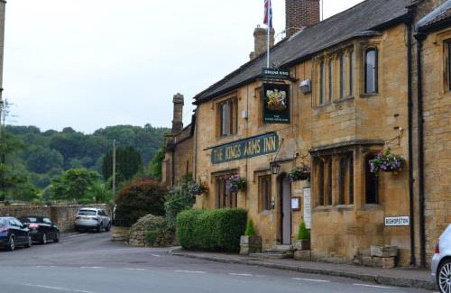 Montacute Hotel | The Kings Arms Inn