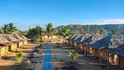 Kamalapur House | The kings on the Rocks