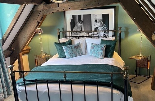 Marlborough Bed & Breakfast | The Kingsbury at No7 & No8
