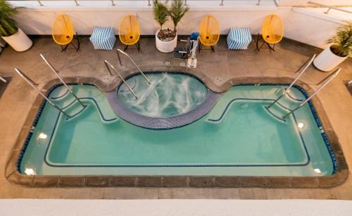 Venice Hotel | The Kinney - Venice Beach