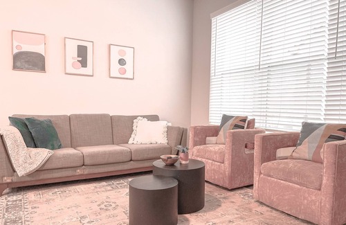Weatherford Apartment | The Kirk Estate - Weatherford TX - Same Day Bookings Available