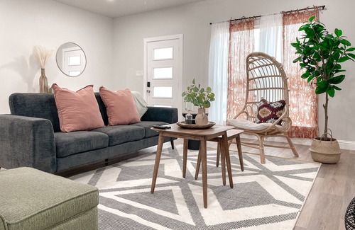 Weatherford Apartment | The Kirk Place - Weatherford TX - Same Day Bookings Available