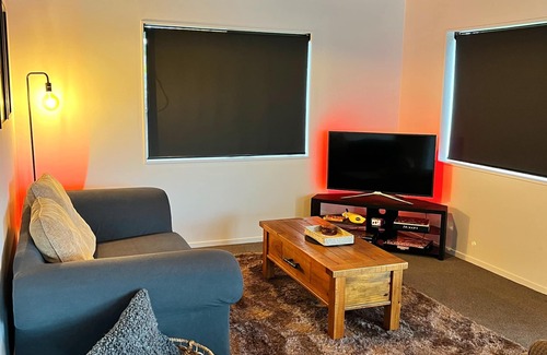 Whangarei House | The Kiwi Nest Townhouse in Maunu close to CBD