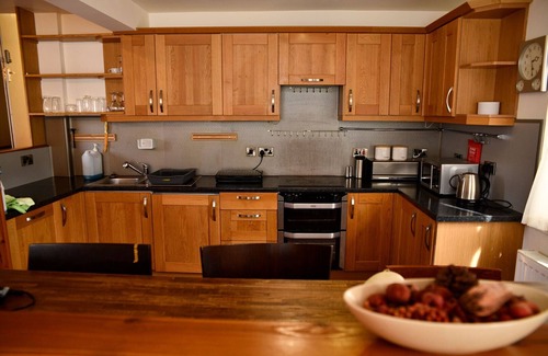 Knighton Apartment | The Knighton Apartment by Paymán Club