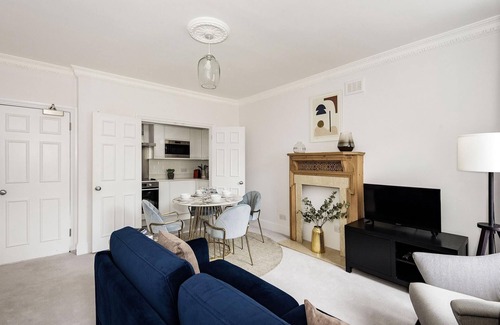 Belgravia Apartment | The Knightsbridge Suite Next to Sloane Square