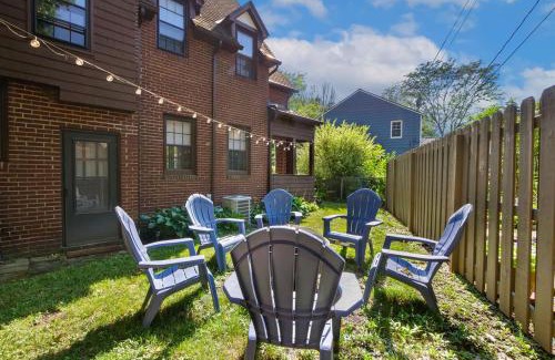 Cleveland House | The Knocking Bird- Mins to CLE Clinic
