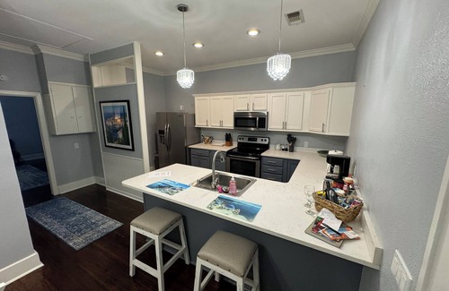 Jefferson House | "The Koop" A jewel in JeffersonnSide B