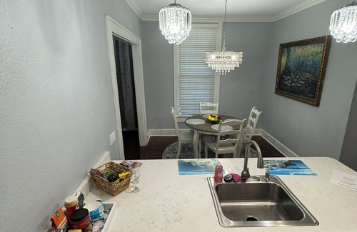 Jefferson House | "The Koop" A jewel in JeffersonnSide B