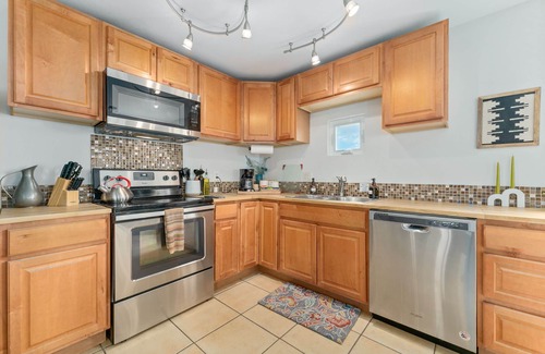Twentynine Palms House | The Krazy Kactus @ JT hot-tub & game room