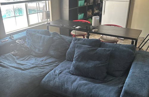 Encino House | THE "LA ARTIST HOUSE"nnShared-Room; Co-Living in a Dorm-Style, Luxury Home.