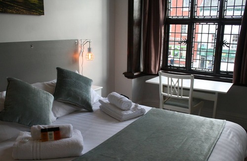 Sudbury Hotel | The Lady Elizabeth