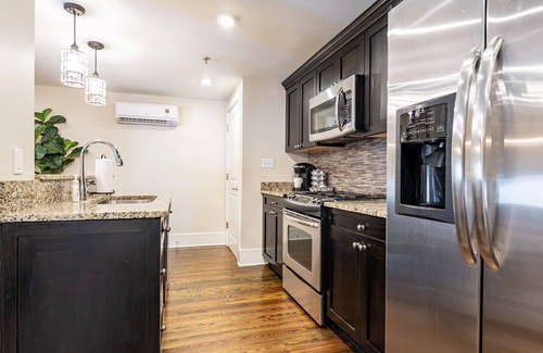 French Quarter Apartment | The Lafitte - Historic FQ Apt. 1B/1B - 60 Day Min. Rental