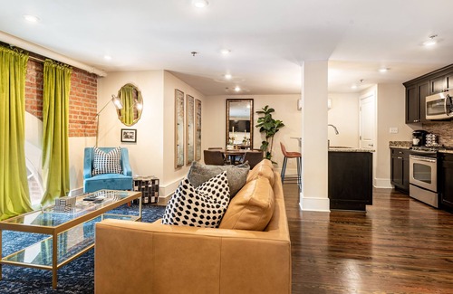 French Quarter Apartment | The Lafitte - Historic FQ Apt. 1B/1B - 60 Day Min. Rental