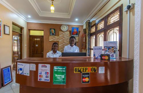 Mwanza Cabin | The Lahe Hotels