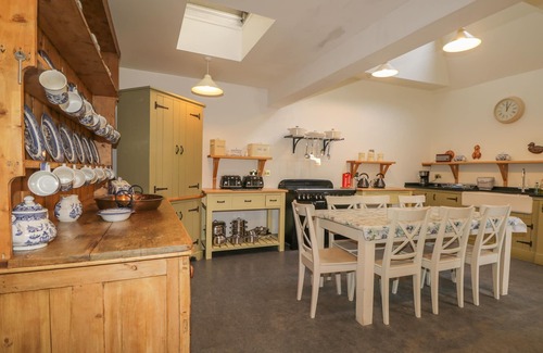 Forres Cottage | THE LAIRD'S WING - BRODIE CASTLE, pet friendly in Forres